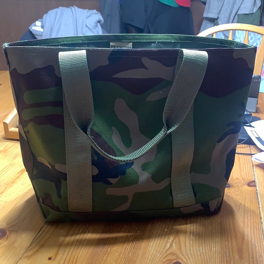 LL Bean camo tote